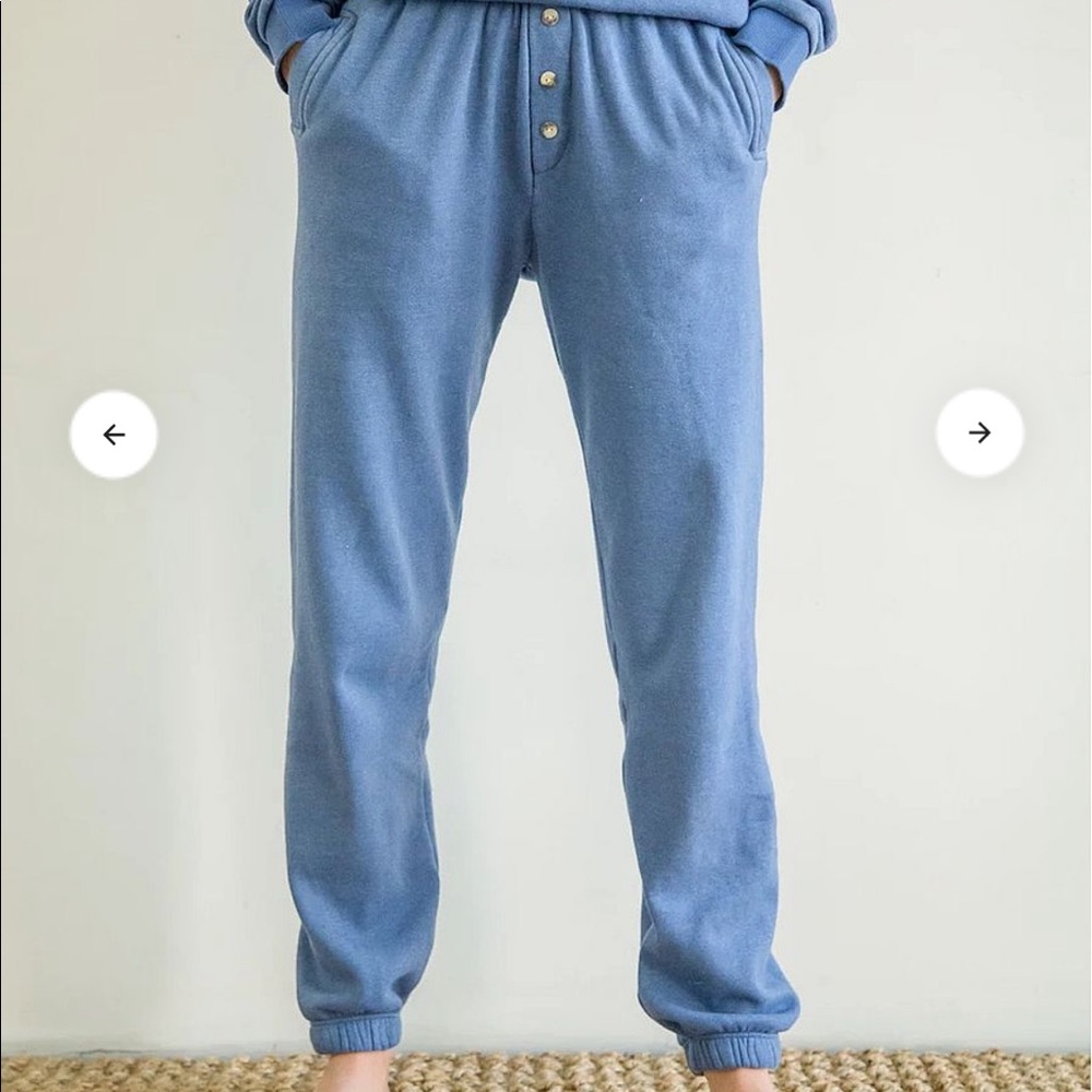 DONNI xs vintage fleece jogger & terry scrunchie